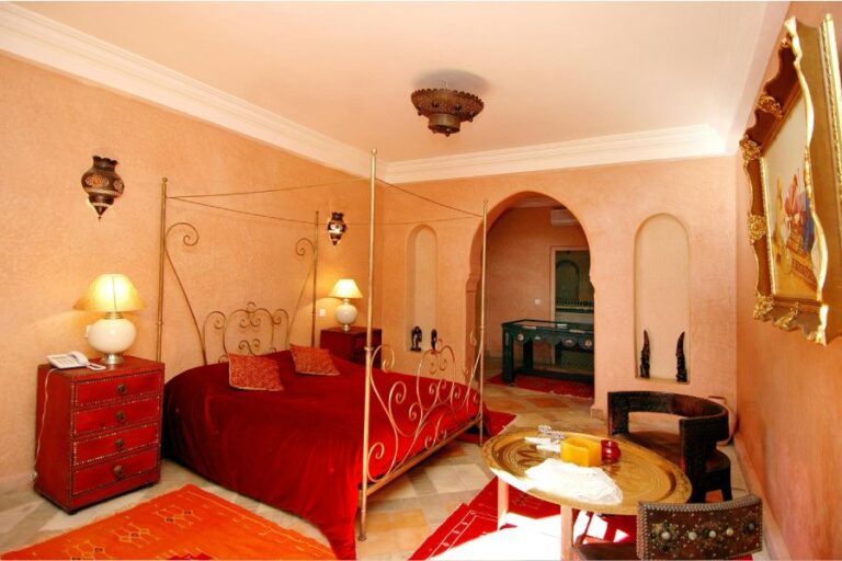 Có nên lót thảm phòng ngủ hay không? Lợi ích & lưu ý bạn cần biết