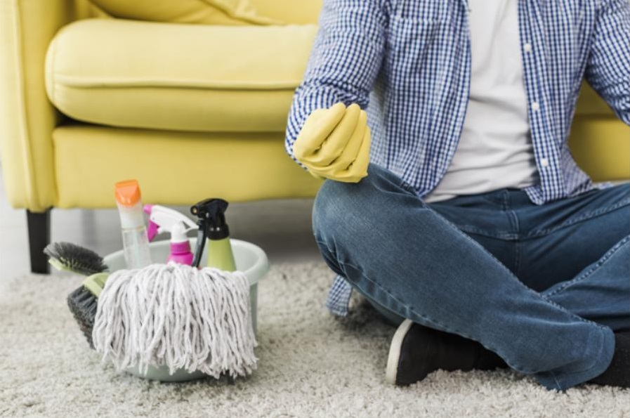 Tùy từng loại vết bẩn mà thời gian và cách thức giặt thảm bằng baking soda sẽ khác