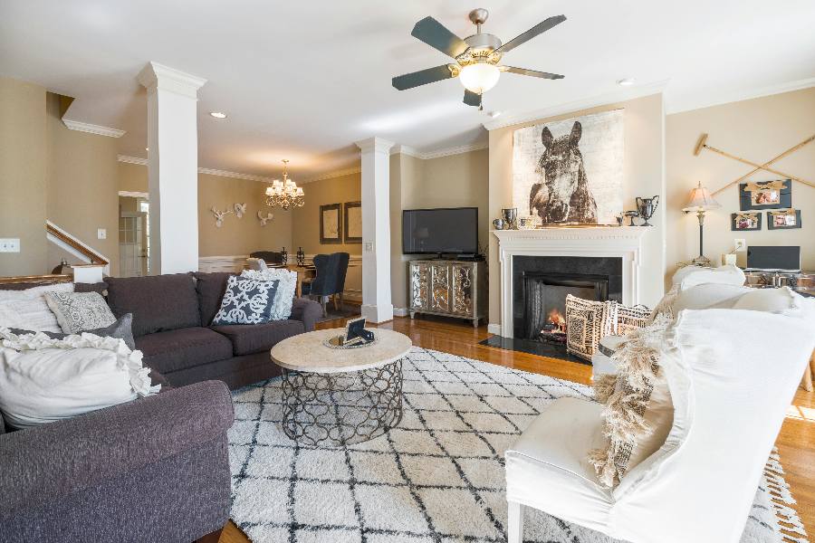 Thảm họa tiết kẻ Scandinavian