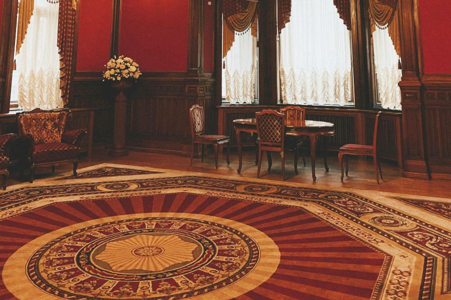 Thảm tròn họa tiết đối xứng tâm tân cổ điển 