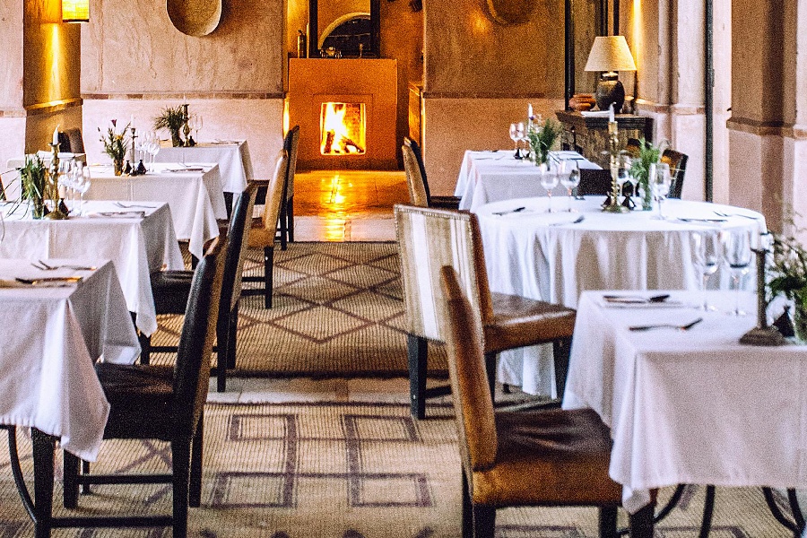 Ứng dụng của thảm khổ 4m trong nội thất