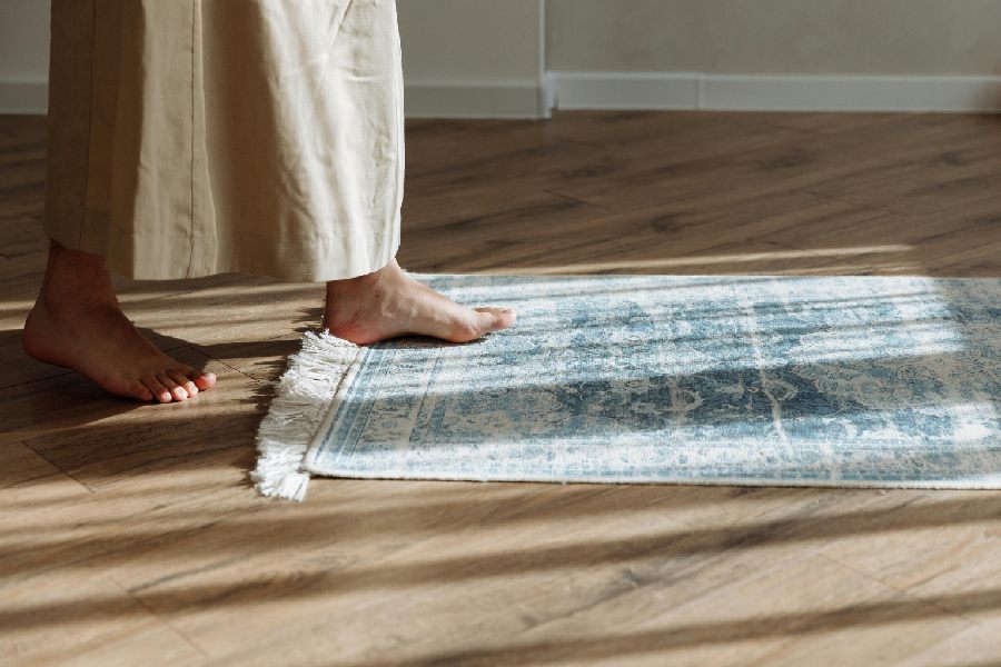 Cách chọn thảm trải sàn mùa hè