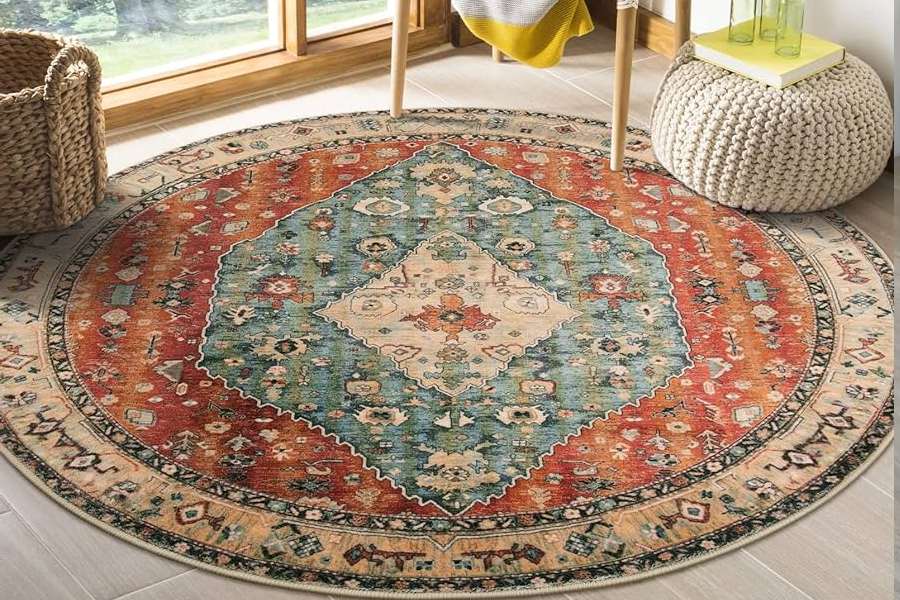 Thảm tròn phù hợp với những không gian phòng khách, phòng ngủ, phòng đọc sách...