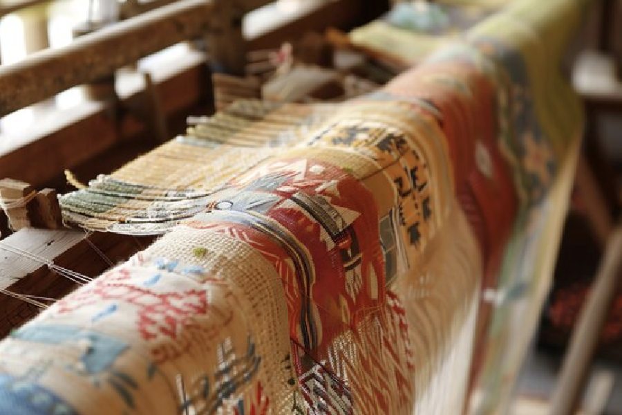 Vì sao thảm dệt thủ công có giá cao mà vẫn có sức hút