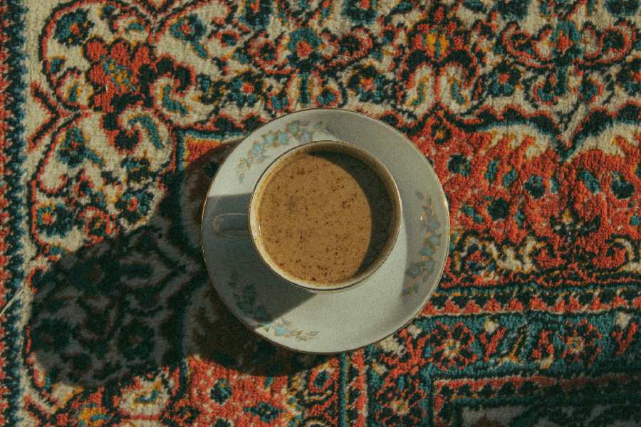 cách tẩy vết bẩn trên thảm trải sàn