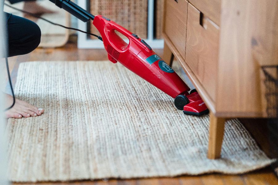 Sai lầm gây Nguyên nhân rụng lông thảm trải sàn