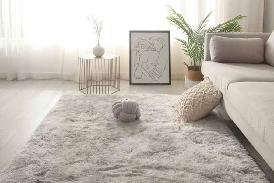 Cách lựa chọn và phối trải thảm lông mềm trong không gian