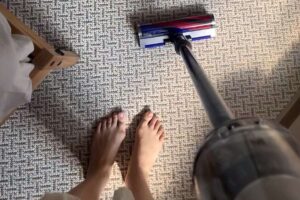 Cách giặt thảm tại nhà đúng cách, sạch nhanh không hư sợi