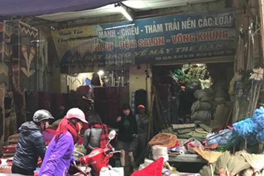 Phố chuyên bán thảm ở Hà Nội