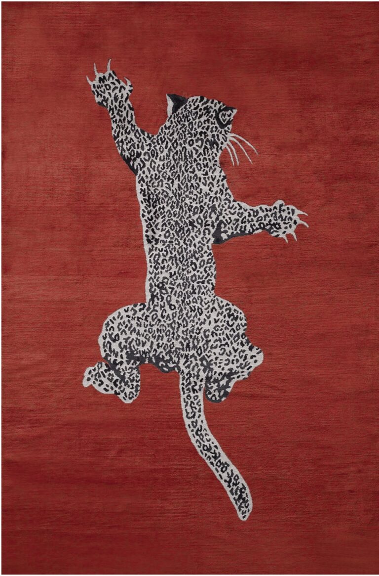 Thảm dệt thủ công Climbing Tiger 3