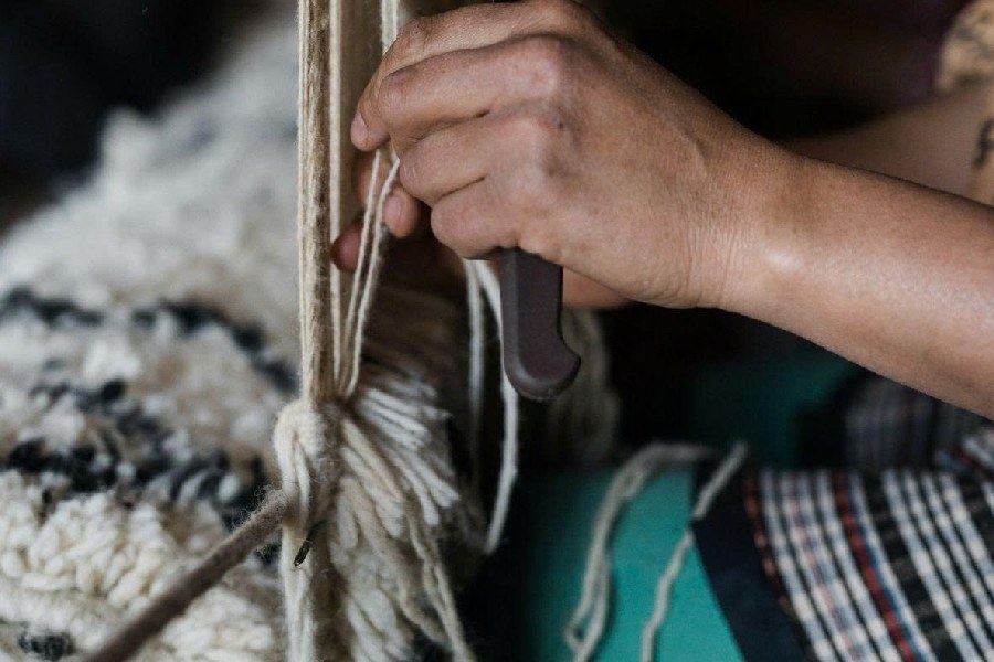 Thảm hand-knotted là gì? Tìm hiểu nghệ thuật dệt thảm thủ công cao cấp 3