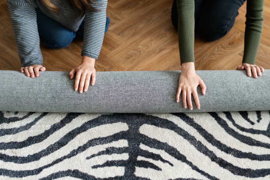cách kéo dài tuổi thọ thảm trải sàn 2
